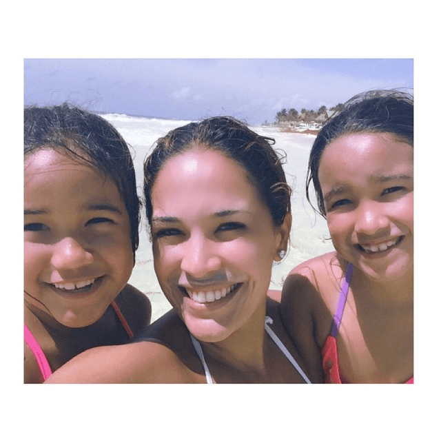 'Mis amores!!! #Tulum #miMexico #caribeMexicano #vacacionesenfamilia ' escribió Karla