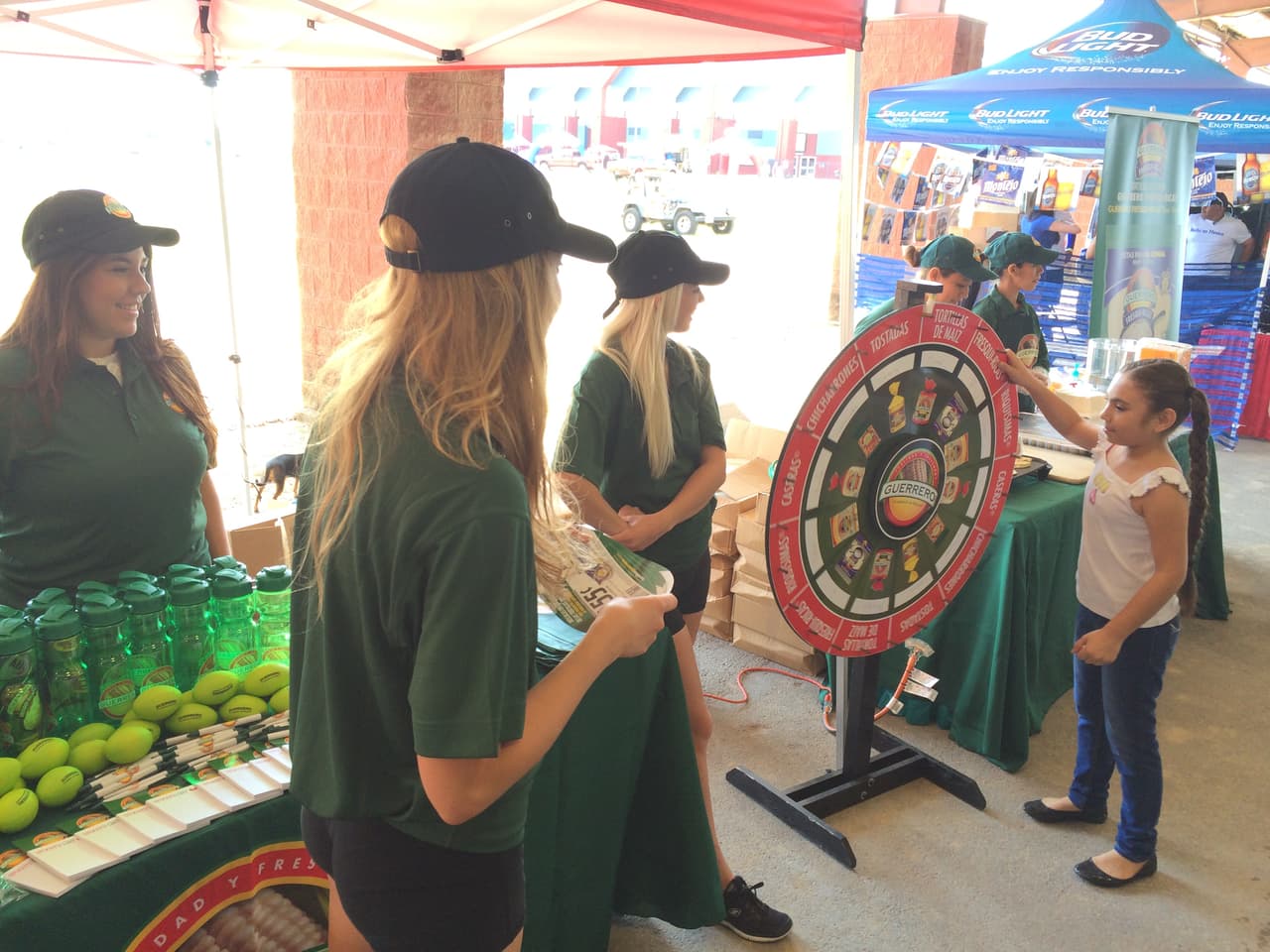Univision convivió con la comunidad desde el Travis County Expo Center para celebrar las Fiestas Patrias.