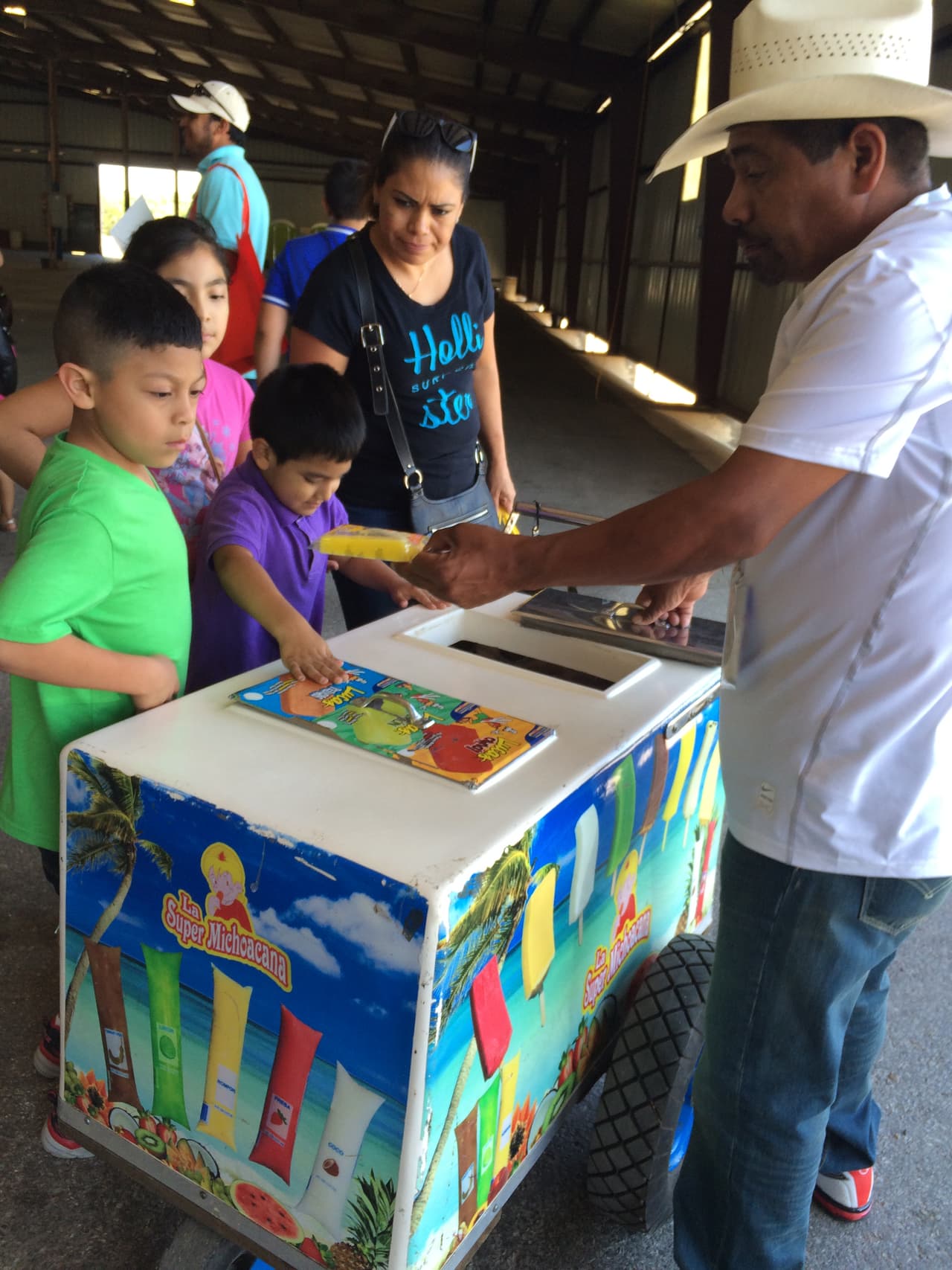 Univision convivió con la comunidad desde el Travis County Expo Center para celebrar las Fiestas Patrias.