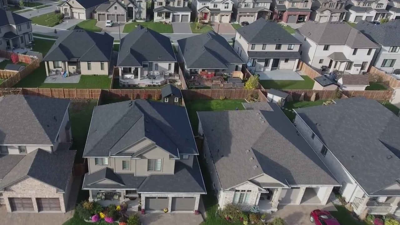 Impuestos a la propiedad: condado de Dallas lanza herramienta en línea para facilitar el pago