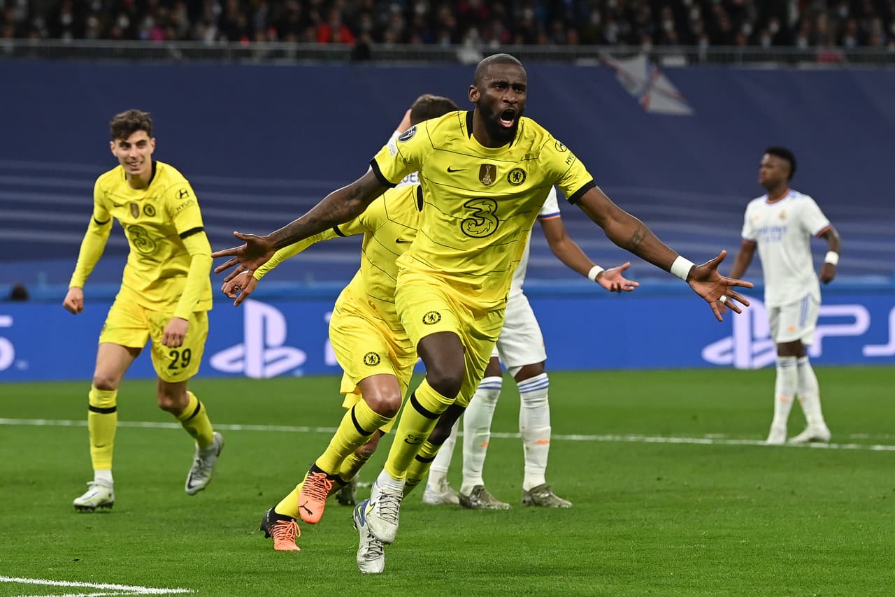 Chelsea le dio un ‘paseo’ al Madrid durante 75 minutos y se puso 0-3 con un pie en Semifinales, pero el cuadro merengue resurgió en el Bernabéu y con goles de Rodrygo y Benzema revivió en la serie.