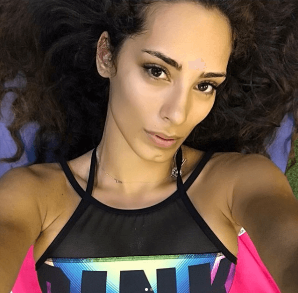 Durante el concierto denominado 'Somos Una Voz', proyecto lidereado por Marc Anthony y Jennifer Lopez, Raffaella estuvo pendiente de la presentación de su amado novio.