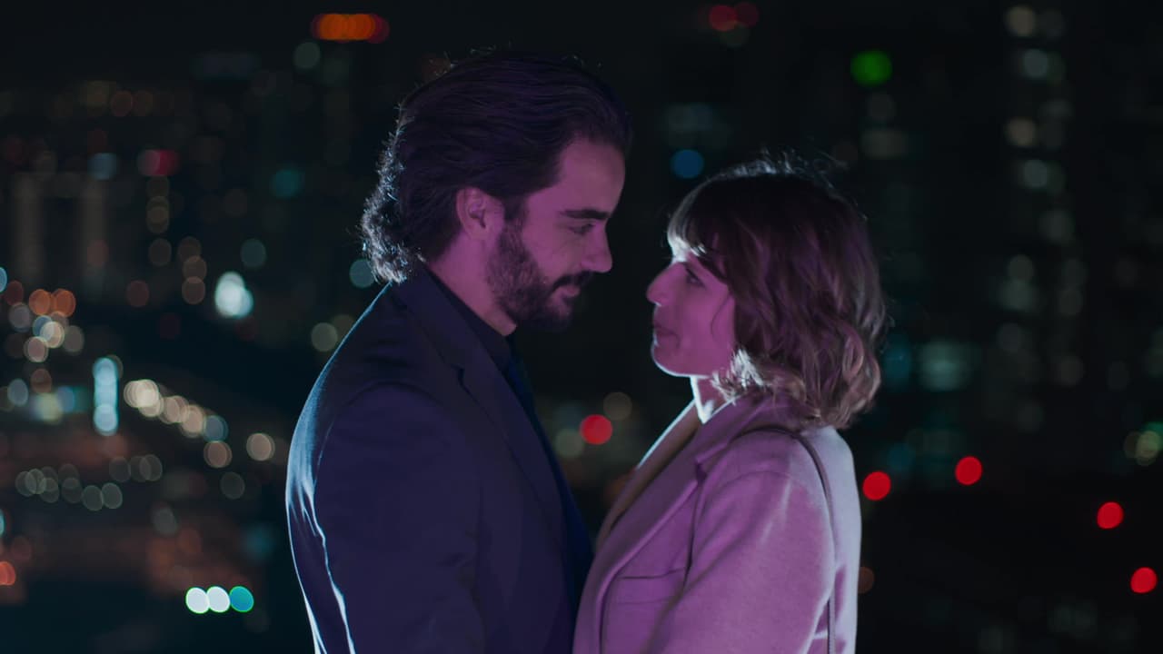 Leonora siempre se mantuvo nerviosa y emocionada, pues sabía cuál era el fin de esa cita romántica.