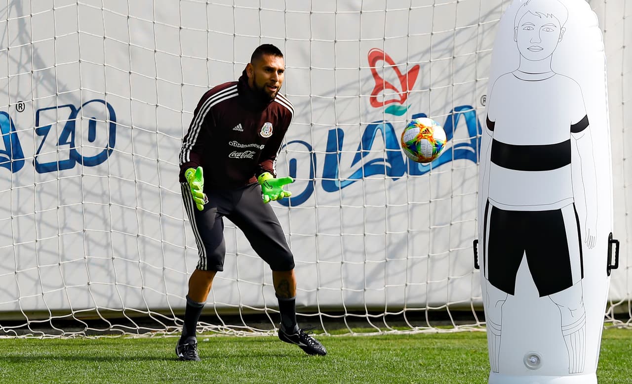 Jonathan Orozco, baja del Tri y Gerardo Martino llamó a... Hugo González