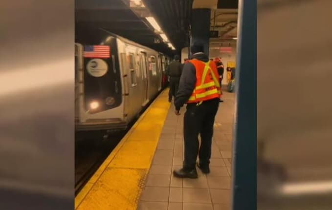 Hombre muere tras ser arrollado por el subway en Brooklyn; suman 7 fallecidos en dos meses