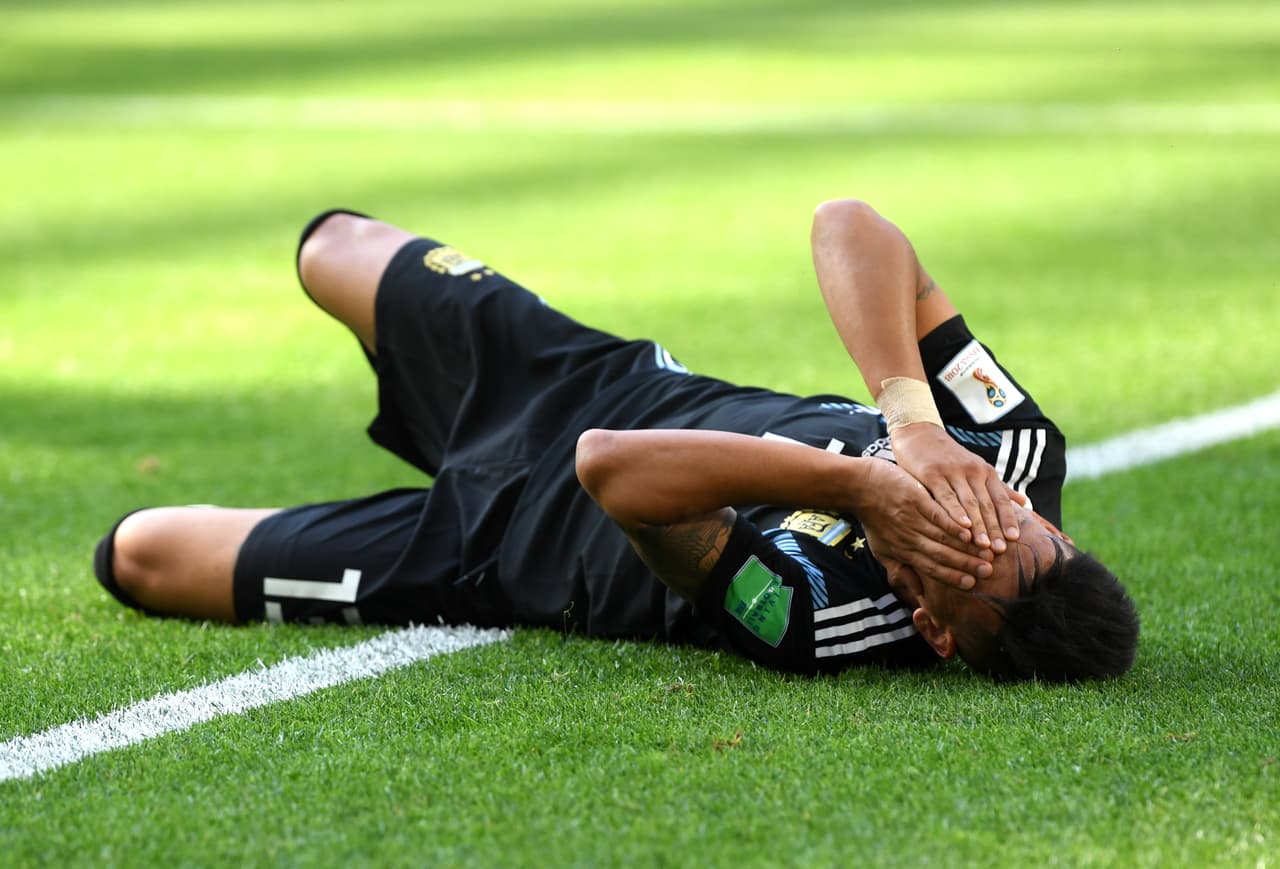 Argentina tuvo un duro debut con el empate 1-1 contra Islandia en el grupo D del Mundial de Rusia 2018, un resultado inesperado para los suramericanos en un partido intenso.