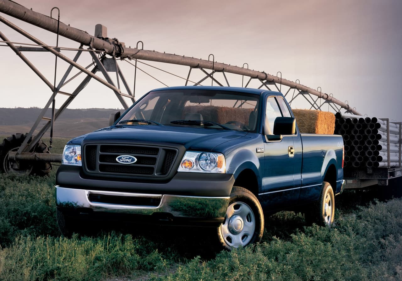 Según los datos del informe, un total de
<b> 38,938 unidades</b> de la
<b> Ford F-Series</b> fueron reportadas como robadas, siendo su edición 2006 la preferida de los ladrones con 3,061 unidades.