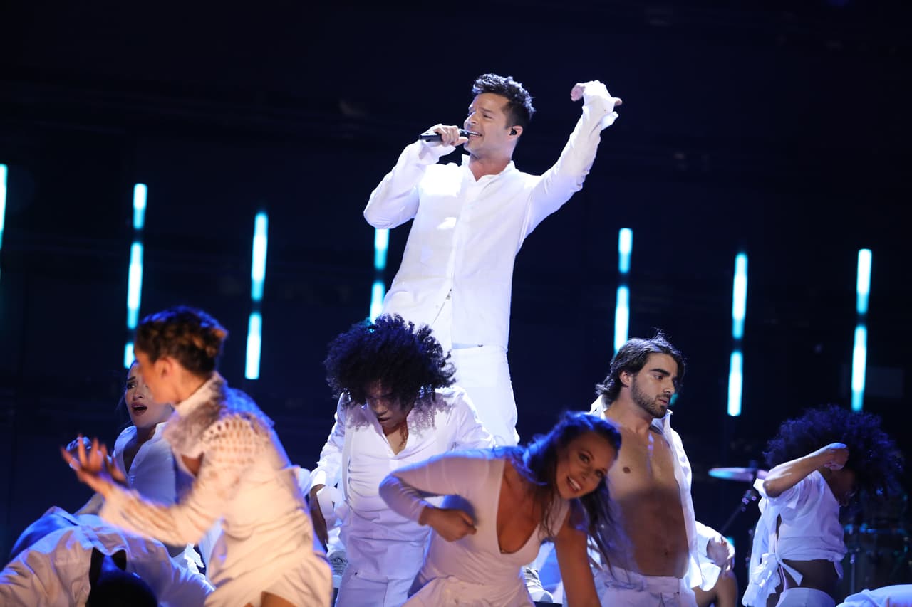 Y desde luego, el escenario de Premio Lo Nuestro en su entrega número 29 no fue la excepción.