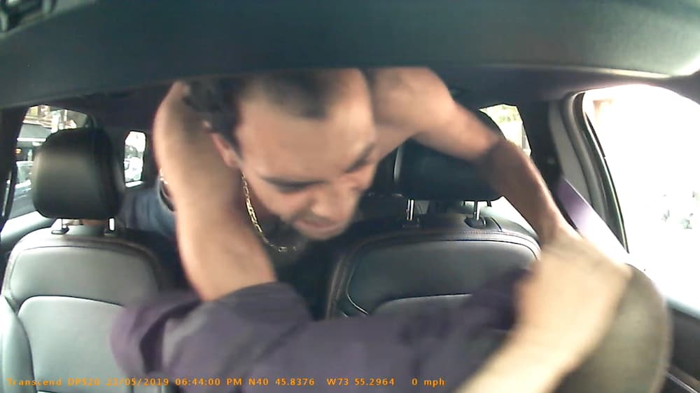 Un chofer de Lyft fue brutalmente agredido por un pasajero y ahora no sabe si volverá a conducir