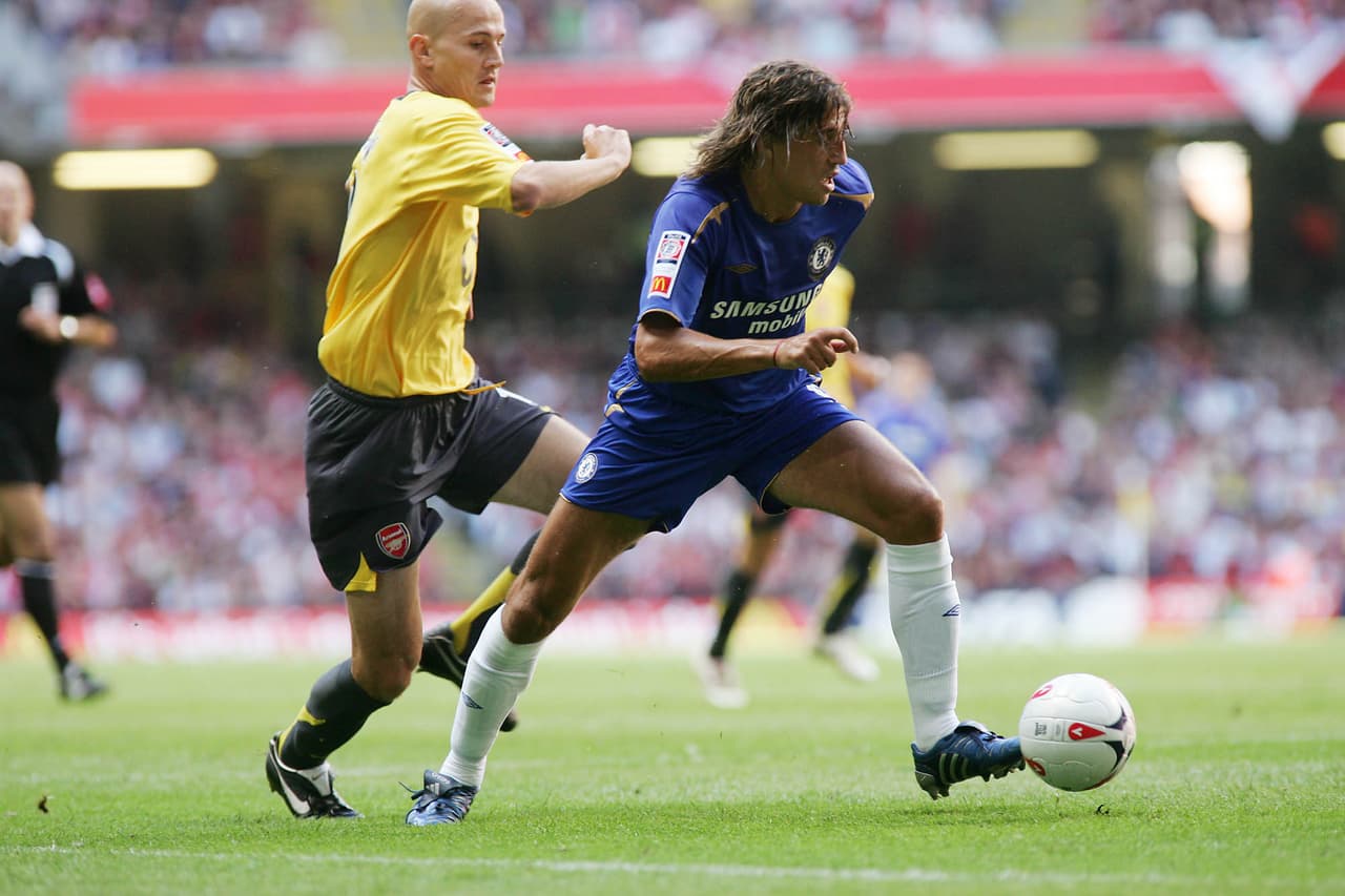 A pesar de que no tuvo un mal paso en sus dos presencias en la Premier League sí se notó que no era el artillero brillante que fue en la Liga de Italia, en cuyo paso tuvo el mejor momento de su carrera en clubes y selección.