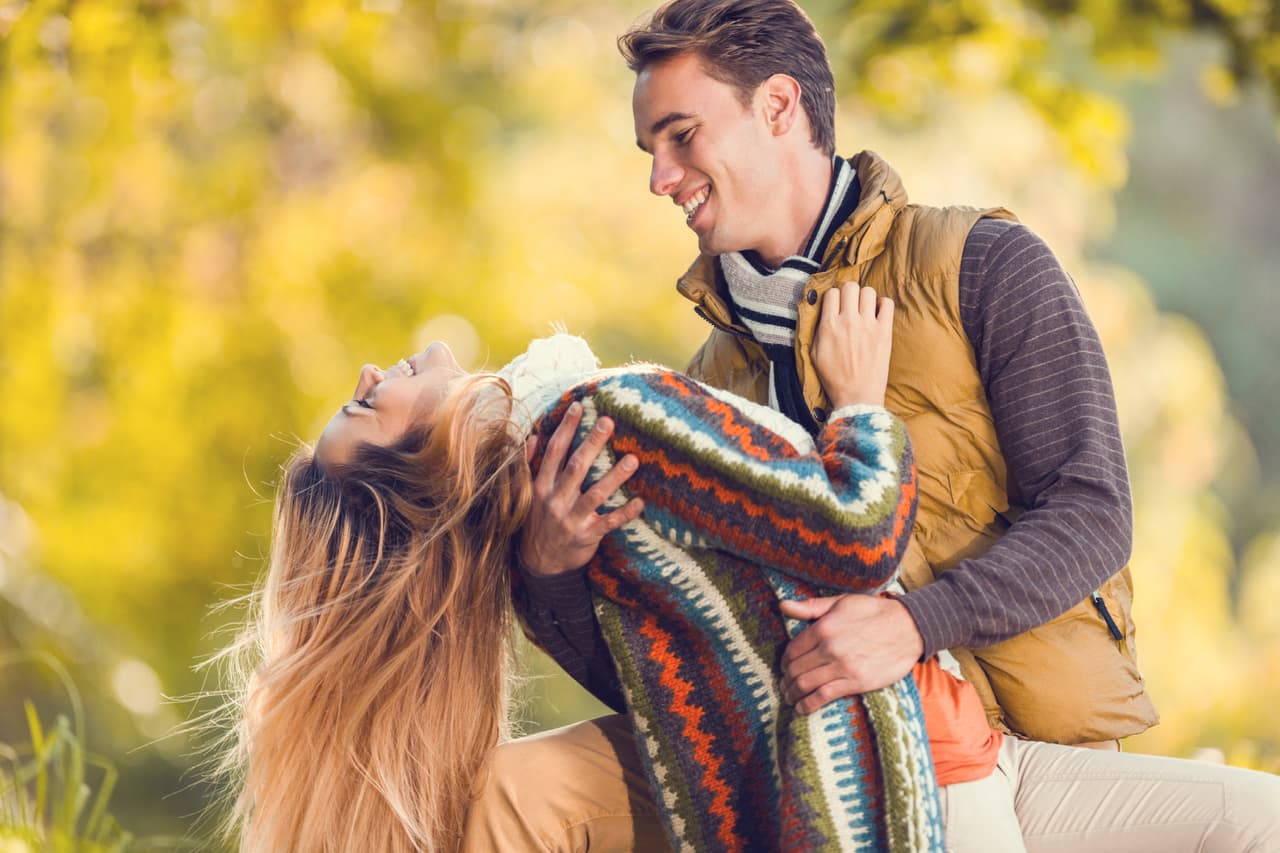 <b>PISCIS</b>
<br>
<b>No involucres a terceros en tus asuntos sentimentales</b>
<br>El novilunio te ayudará a reflexionar mucho, pisciano. Los problemas entre tú y tu pareja deben ser resueltos entre ambos, mediante la comunicación sincera y la plática constructiva especialmente ahora que tienes a Neptuno retrógrado en tu signo.