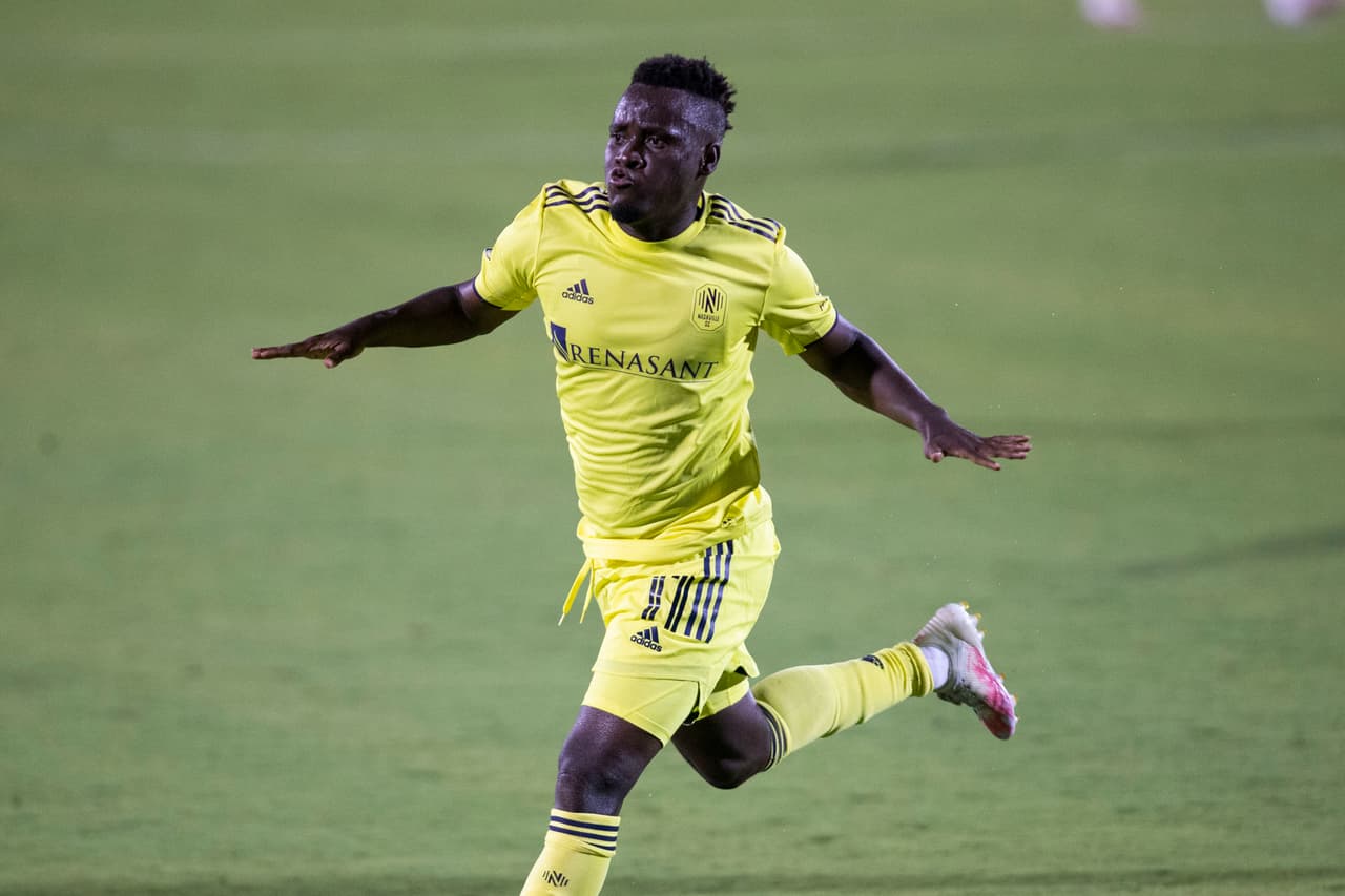 El delantero David Accam fue cedido por Nashville SC al Hammarby IF de la primera división sueca.
<br>