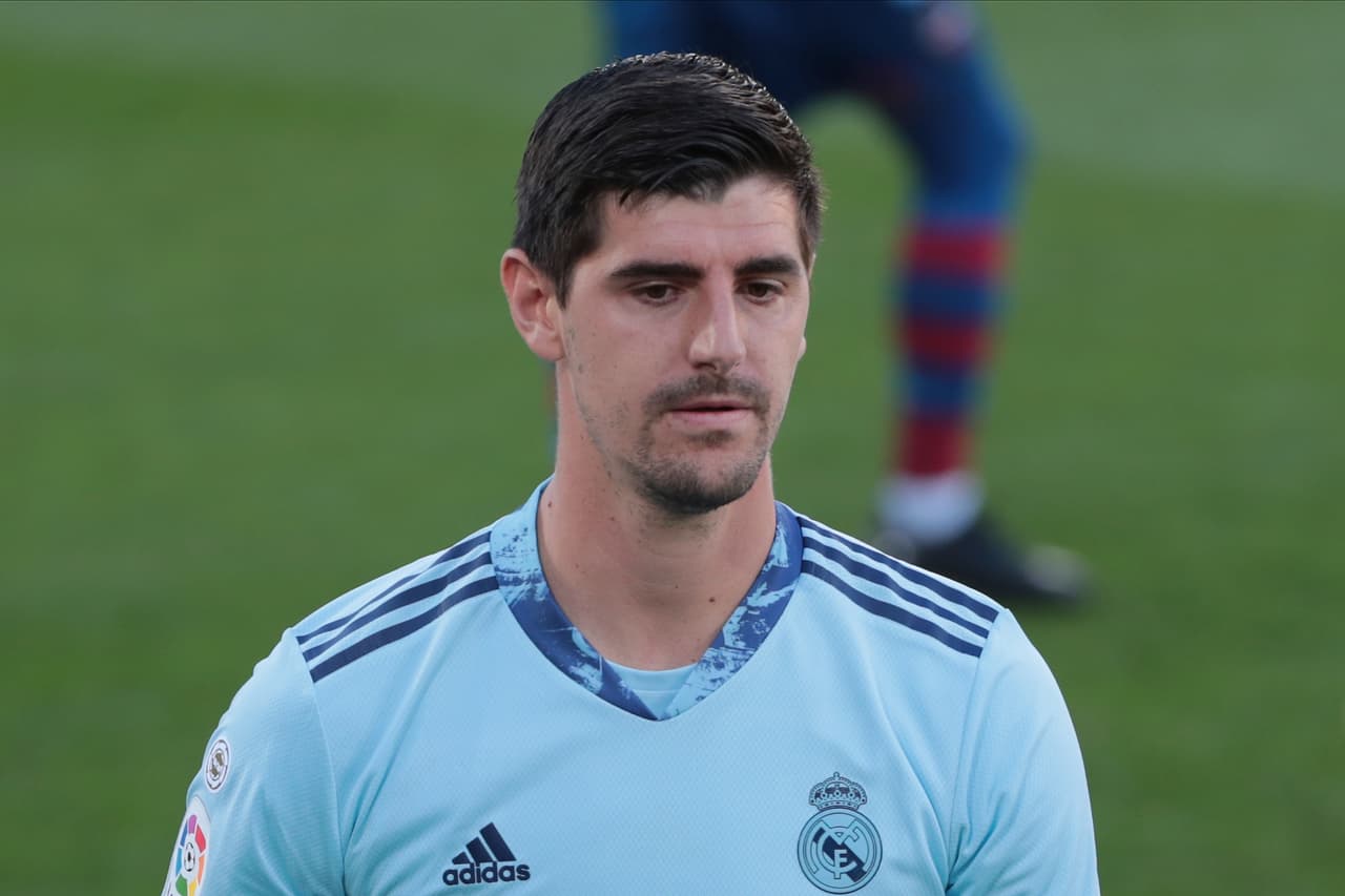 El Levante sigue resistiendo, pero no ve oportunidad. Termina el partido y vence el Madrid por la mínima.