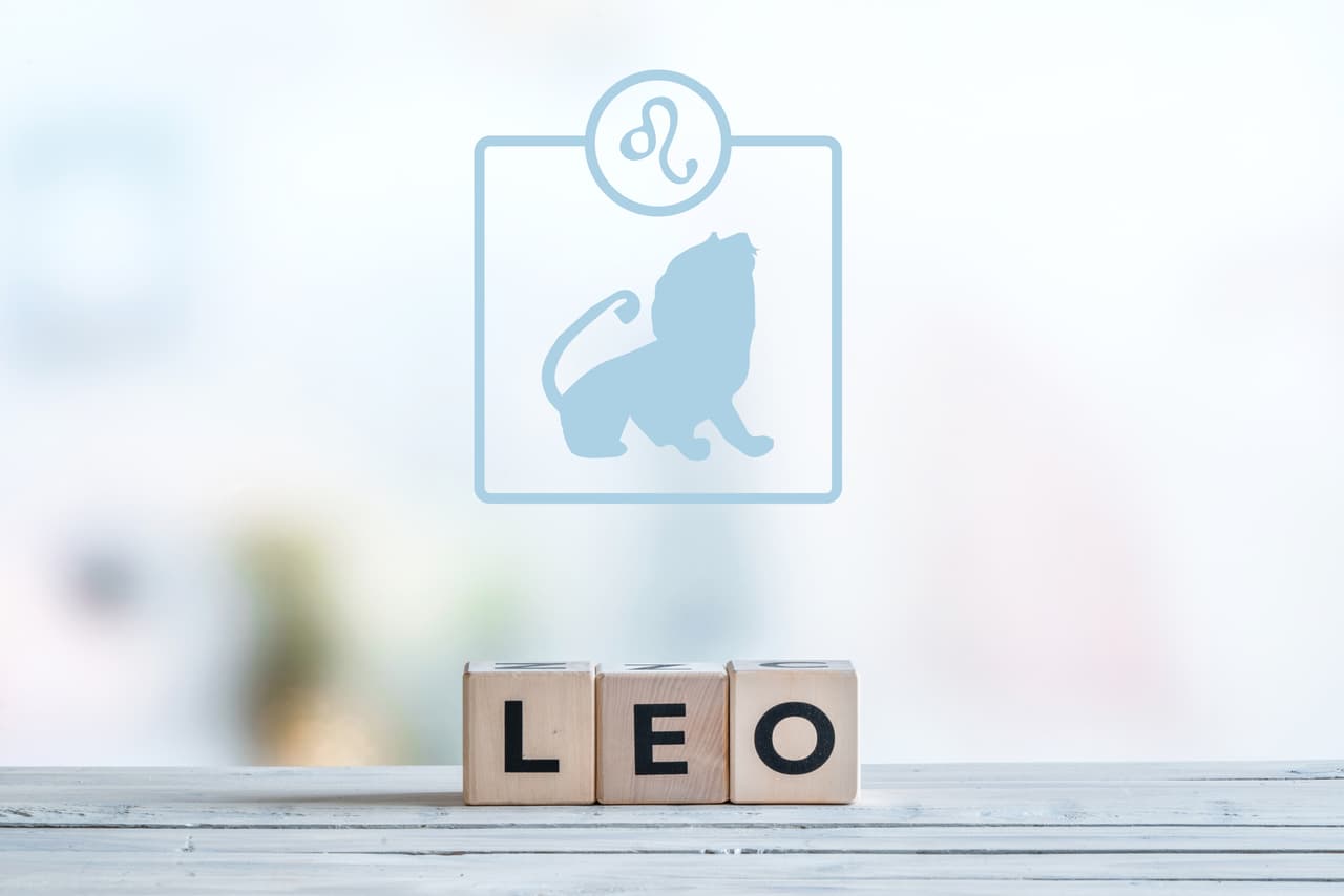 <b><u>Leo en enero</u></b>
<br>
<b><u>Tu voluntad todo lo puede</u></b>
<br>Enero combina la energía de los dos eventos cósmicos de tu regente, el Sol, la oposición del 12 y la conjunción del 28. Estarás en control de las situaciones emocionales que en el pasado te estuvieron causando preocupaciones y dolores de cabeza.