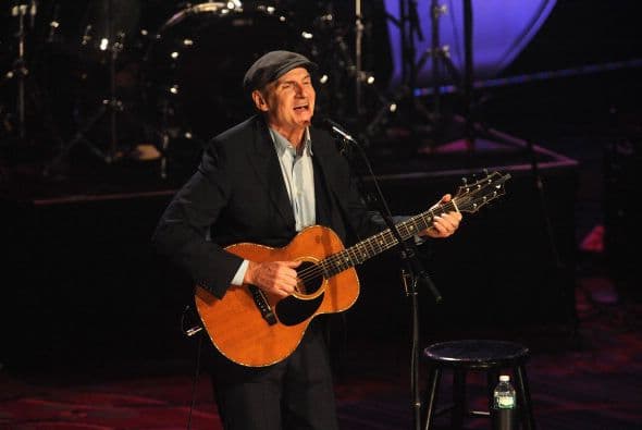 8. James Taylor; 692,328 dólares; 72.69 dólares.