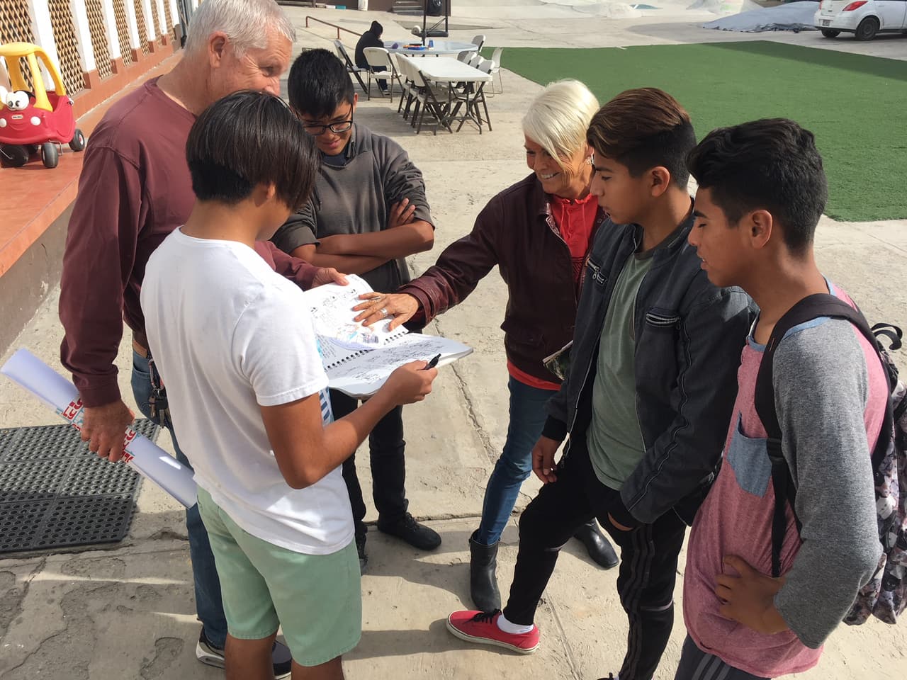 Se calcula que hay unas 50,000 víctimas de la explotación sexual de menores y Tijuana, asegura la ONU, es el final de una ruta que surge en Tapachula (Chiapas) y Tenancingo (Tlaxcala).