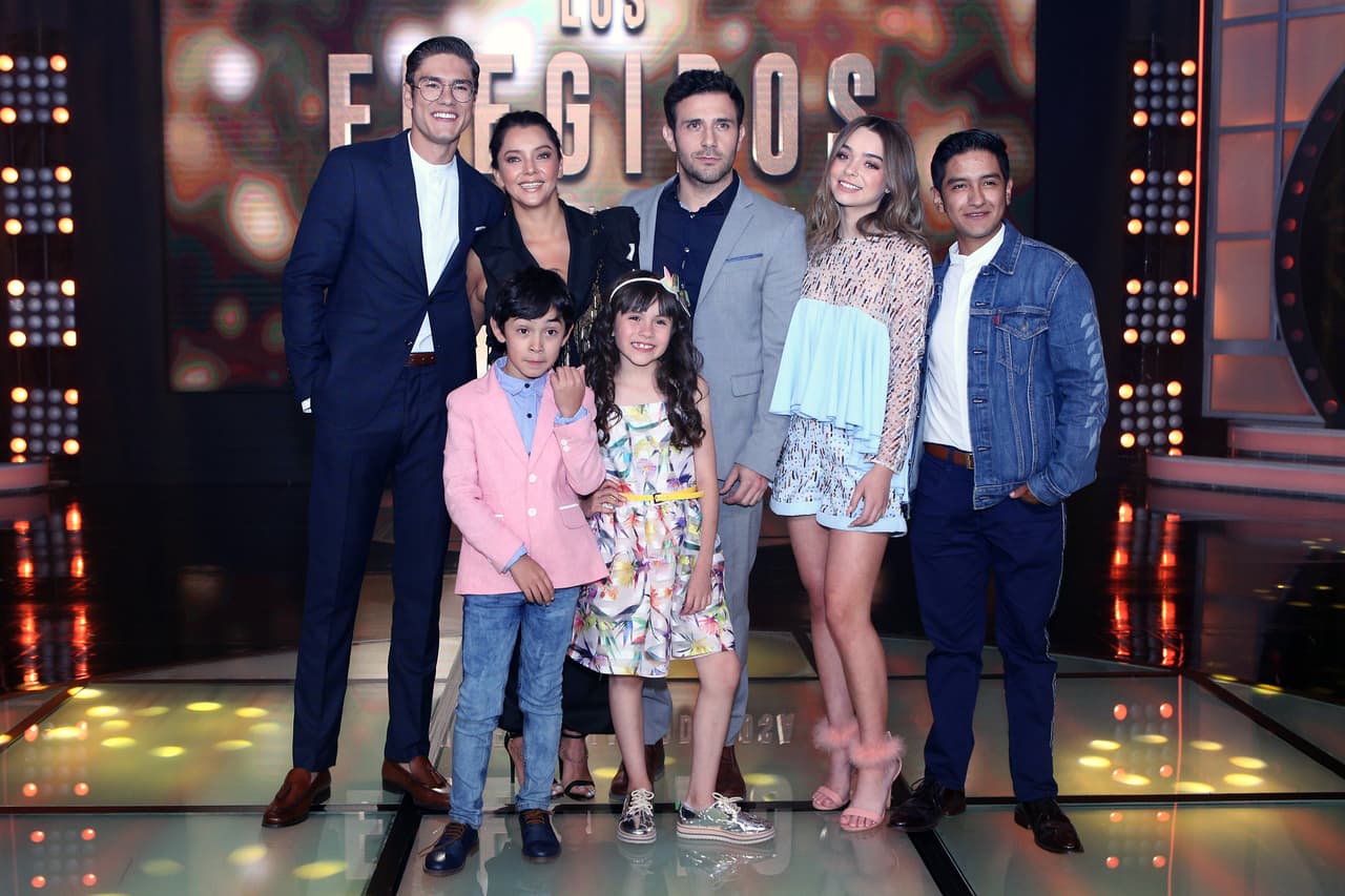 A continuación, te presentamos a parte del elenco de esta serie producida por Andrés Santamarina en 2019. 
<br>