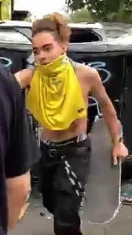 Hombre joven, de piel blanca, cabello castaño largo claro, portaba patineta durante los disturbios. Cualquier información pueden hacerla llegar al SLCPD llamando al número 801-799-3000 haciendo referencia al caso número 20-94360, o a través del website crimetips.utah.gov.