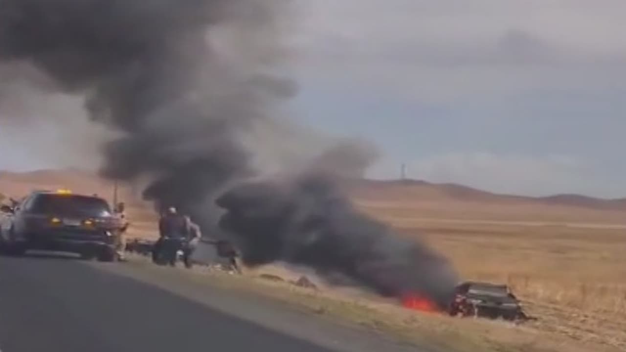 Identifican a tres víctimas de las cinco muertas en choque frontal en California