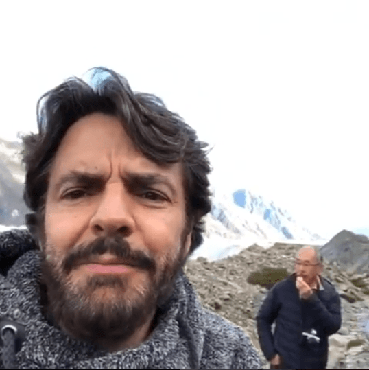Eugenio contemplando los glaciares...
