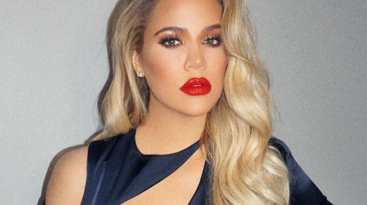 La socialité ha vivido estos intensos dolores desde los 12 años, pero, como dijo a la 
<a href="https://www.prevention.com/health/health-conditions/a33434916/khloe-kardashian-migraine/" target="_blank">revista 'Prevention'</a>, su familia demeritaba lo que sentía. “Ese es el estigma de las migrañas, que es solo un dolor de cabeza”.