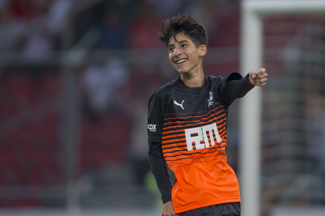 Santiago Rafael Márquez Lavat - medio Atlas Sub 17, hijo de Rafa Márquez.