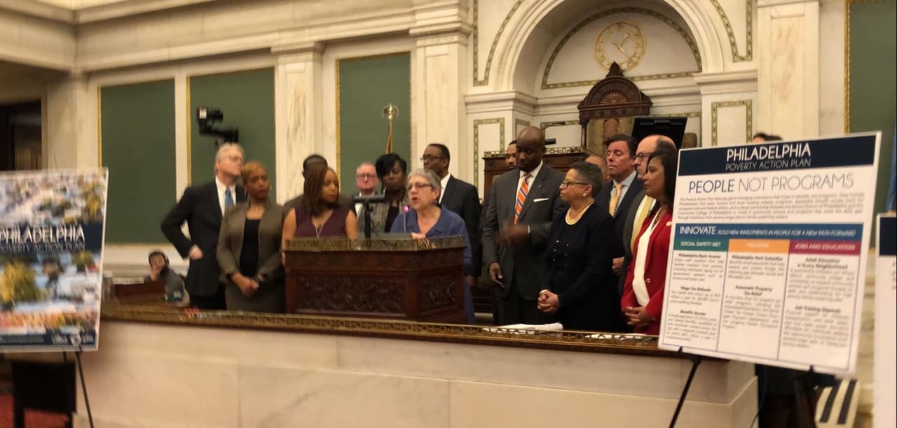 400 mil residentes de Filadelfia viven por debajo del nivel nacional de pobreza