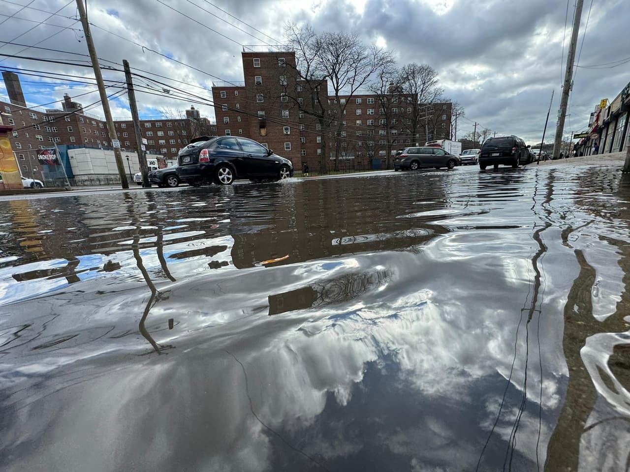 En esta área los acumulados de lluvia oscilaron entre 1.4 y 1.9 pulgadas.
<br>