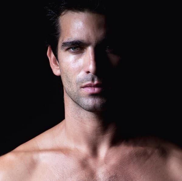 Rubén Cortada es otro cubano de pura cepa que llega a conquistar la pantalla de UniMás como Faruq Ben Barek en la serie El Príncipe, ¿te lo vas a perder?