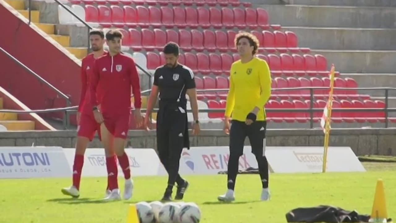 El plan de Guillermo Ochoa para pelear por un lugar en el Mundial 2026