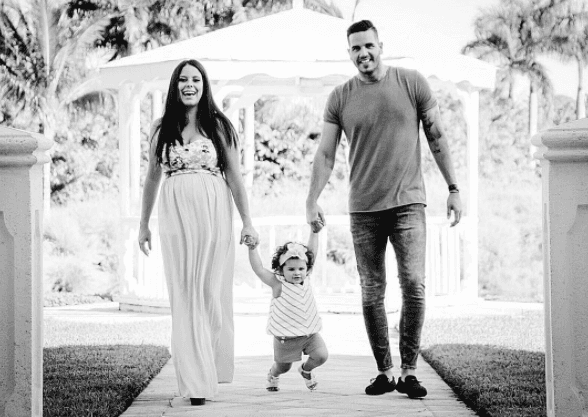 Su esposa Juliana y él no pueden estar más orgullos de la familia que han conformado.