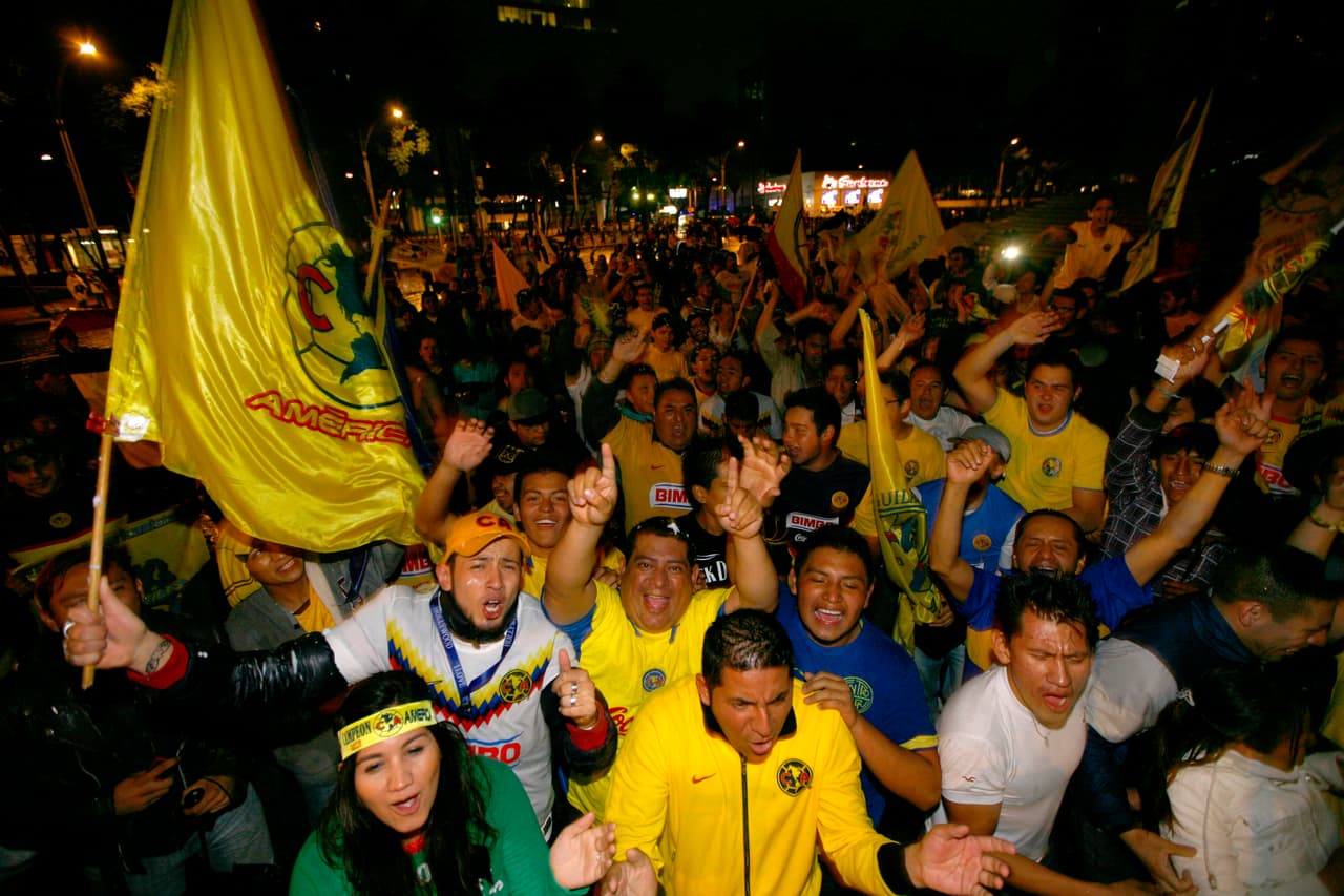 La afición llegó al estadio con mucha fe y ganas de remontar el encuentro y aunque Cruz Azul arrancó ganando también la vuelta nunca dejaron de creer.