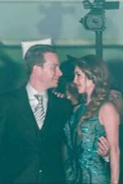 La pareja se mostró muy unida y contenta. Por momentos dieron algunas pequeñas muestras de su amor.