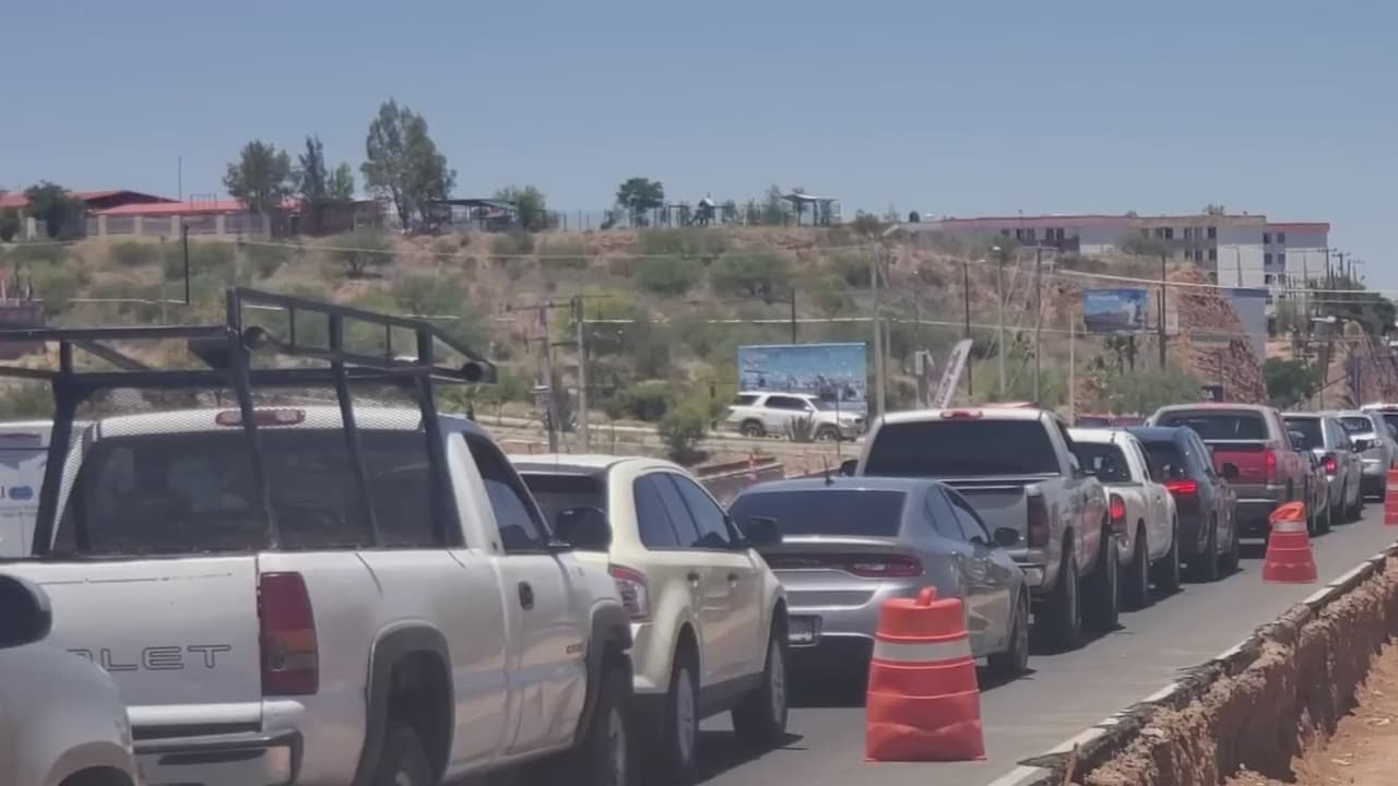 Muere de paro cardíaco una mujer de 87 años mientras esperaba en el cruce fronterizo de Tijuana a San Diego 