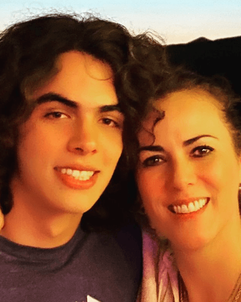 Por ejemplo, en diciembre de 2021, Márquez aprovechó el cumpleaños 19 de su retoño para dedicarle un emotivo mensaje, el cual acompañó con una tierna foto.