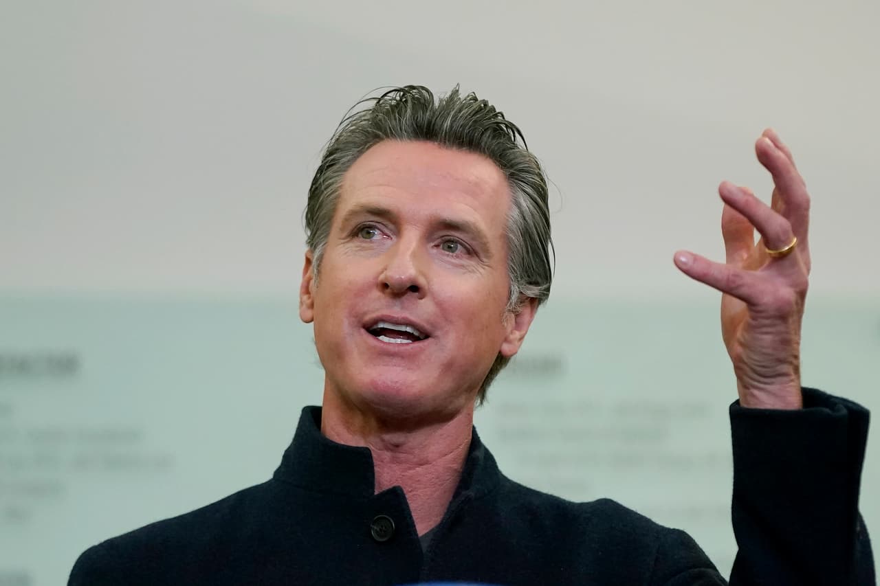 Newsom era elegible para el refuerzo porque recibió la vacuna
<a href="https://www.univision.com/temas/vacuna-johnson-johnson">Johnson and Johnson</a> de dosis única a principios de este año.
<br>