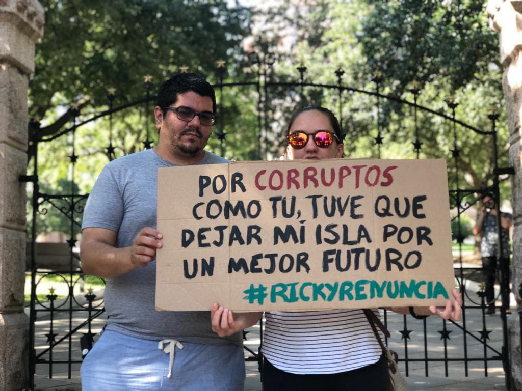 “Me tuve que ir de Puerto Rico por la corrupción en mi Isla”: Boricuas en Austin se unen para hacer un llamado