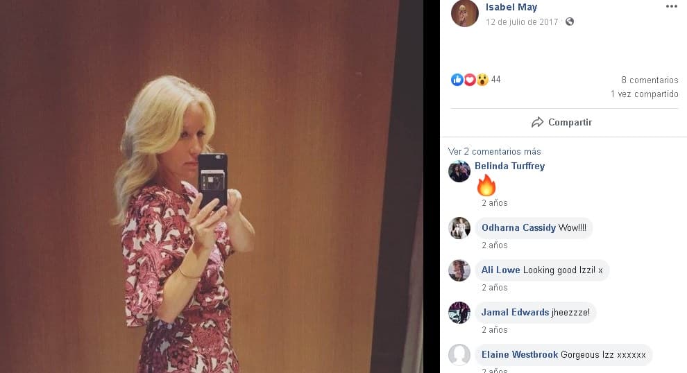 Mirror informa que May fue presentada a Meghan Markle por el amigo común que tienen, 
<b>Markus Anderson</b>, director de su lugar favorito, 
<b><a href="https://www.sohohouse.com/" target="_blank">Soho House</a></b>.