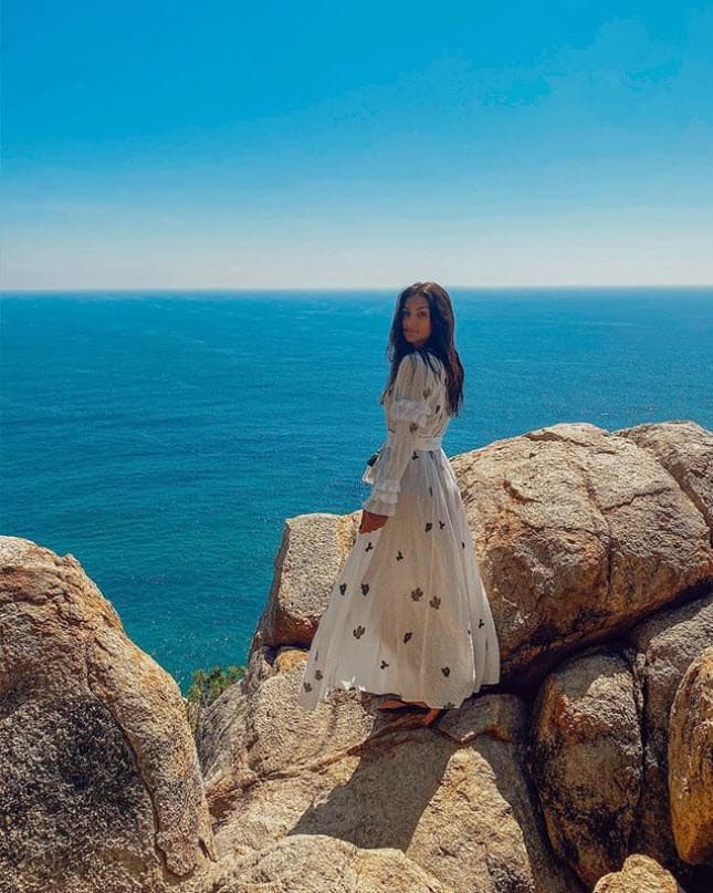 "Ahorita estoy sin pareja", confirmó en entrevista con 
<b><a href="https://twitter.com/tvsespectaculos/status/1281317200687771649?s=21" target="_blank">Televisa Espectáculos</a></b>
<a href="https://twitter.com/tvsespectaculos/status/1281317200687771649?s=21" target="_blank">.</a> 
<br>