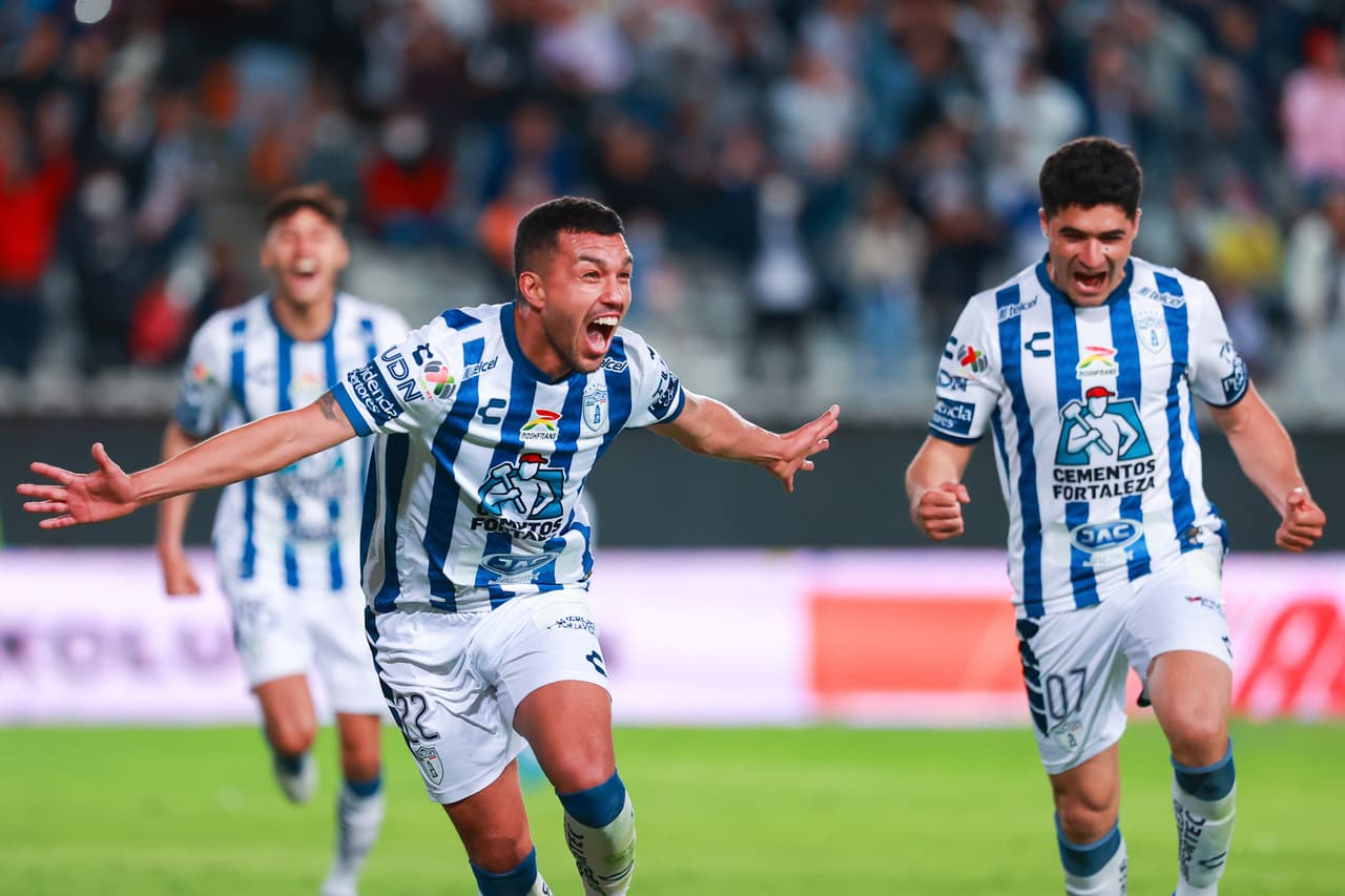 Al 68', Gustavo Cabral le devolvió la ventaja a los Tuzos con un cabezazo.