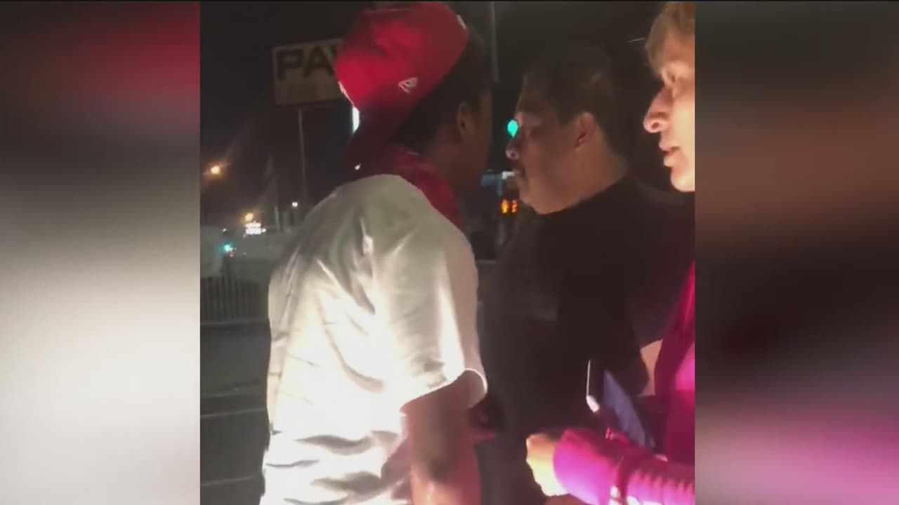 "Esta gente se cree poderosa": video capta la agresión a una familia hispana tras un choque leve en Los Ángeles