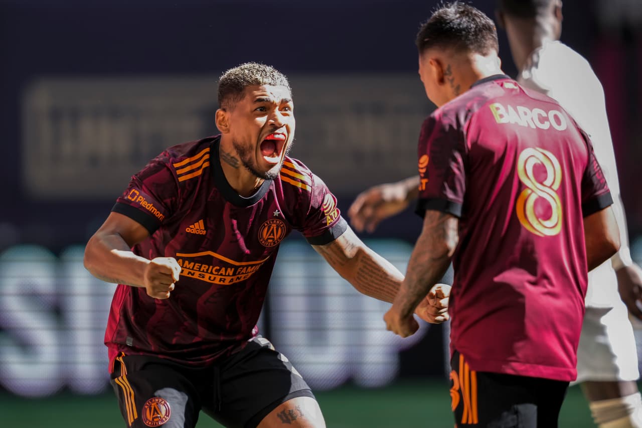 En una temporada absolutamente irregular para Atlanta United, el venezolano alzó la voz para mostrarse como una amenaza goleadora con 'las Cinco Bandas'.
<br>
