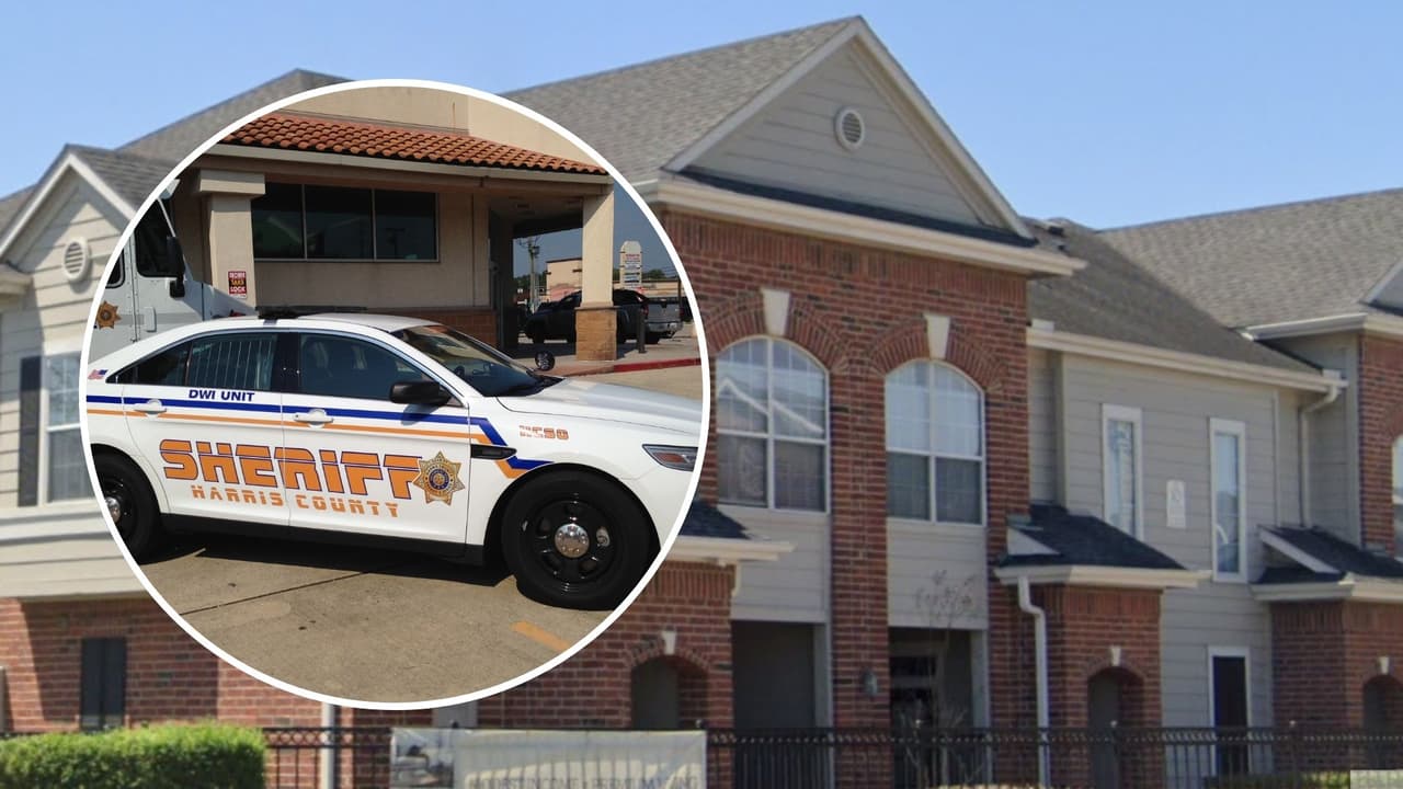 Tres muertos en aparente doble homicidio-suicidio en complejo de apartamentos de Houston