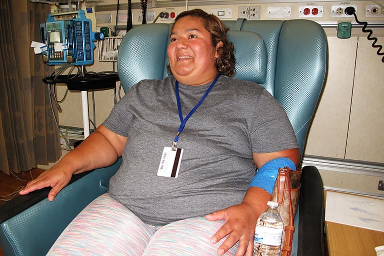 Brenda Aldana, de 34 años, fue diagnosticada con lupus hace nueve años y participa en un estudio médico para aliviar sus síntomas.