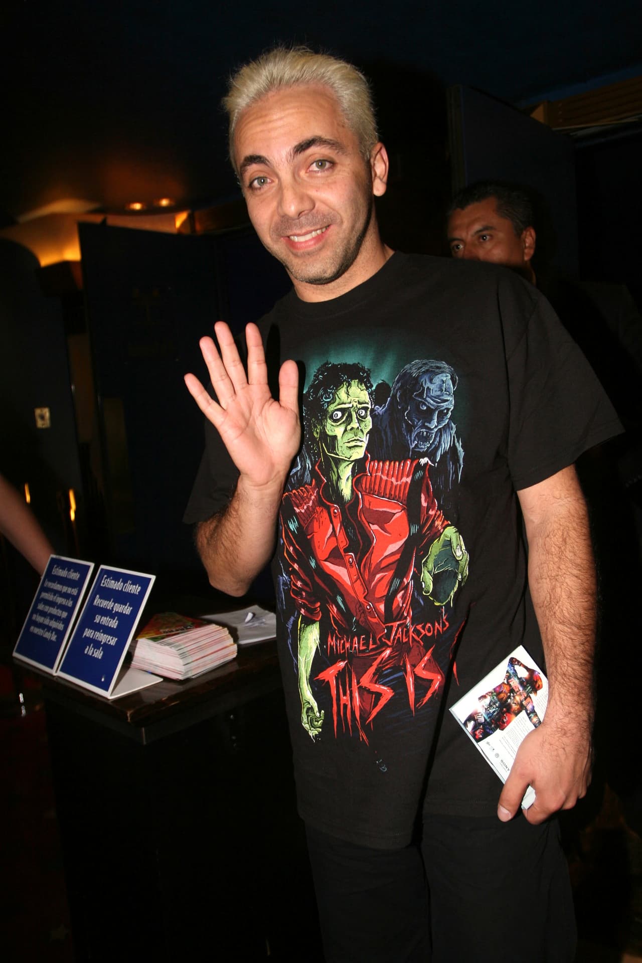 En mayo de 2017, Cristian Castro se casó con Carol Victoria Urban Flores, de quien se divorció tan solo 
<b><a href="https://www.univision.com/entretenimiento/la-todavia-esposa-de-cristian-castro-rompe-el-silencio-mi-vida-sigue">28 días después</a></b> del matrimonio.