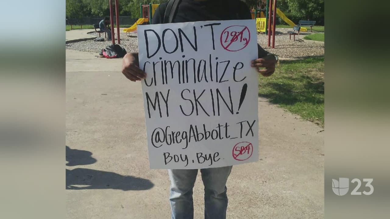 Estudiantes en Texas protestan contra la SB4 y el posible fin de DACA 