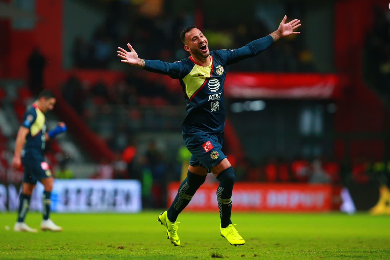 Emanuel Aguilera, capitán de América contra Juárez