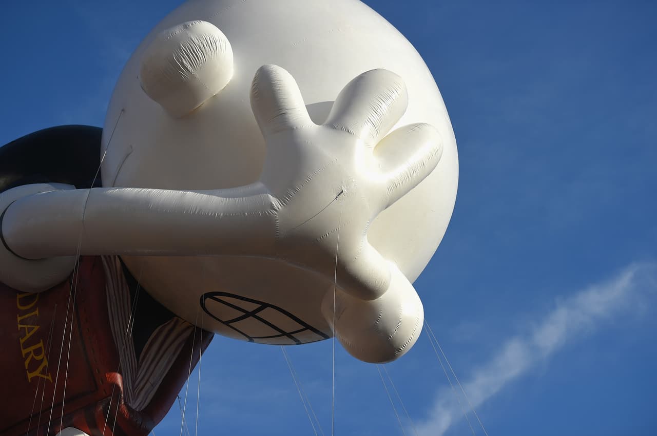 Al sumamente resguardado desfile acudieron cientos de personas y personalidades como Mariah Carey, Jordin Sparks y Shawn Mendes.