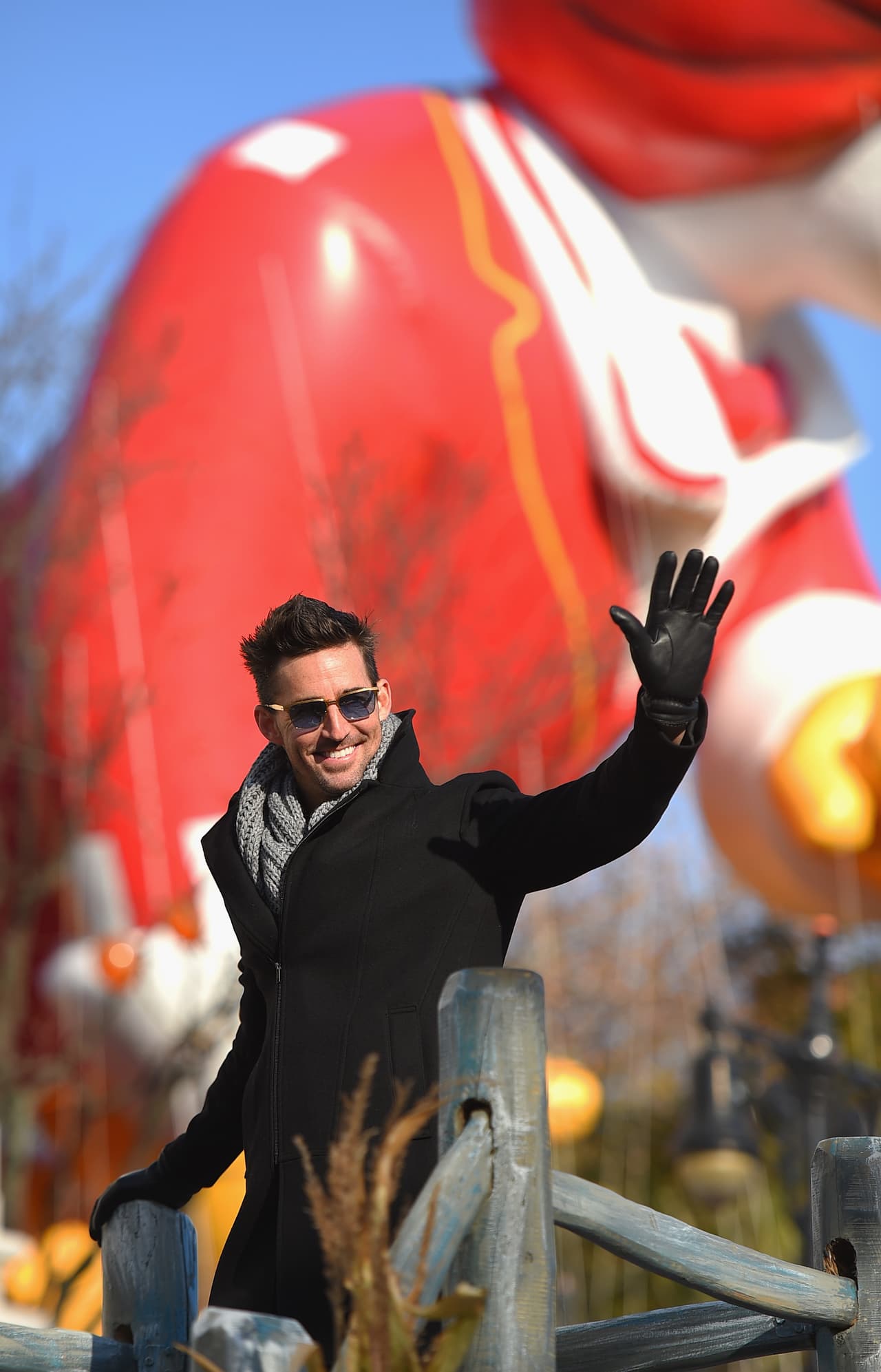 Al sumamente resguardado desfile acudieron cientos de personas y personalidades como Mariah Carey, Jordin Sparks y Shawn Mendes.