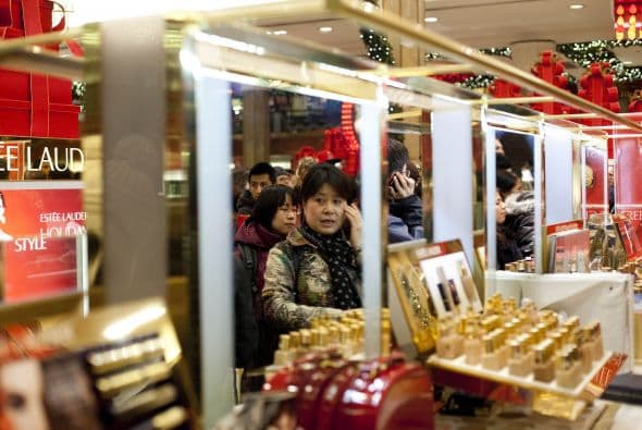 Como cada Viernes Negro las tiendas se llenaron de miles de personas con una sola intención: comprar a los mejores precios. Sin embargo, no todo fue color de rosa para los compradores ya que también hubo algunos accidentes violentos.